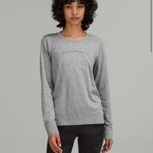 NWT Lululemon Swiftly Relaxed-Fit Long Sleeve size 4